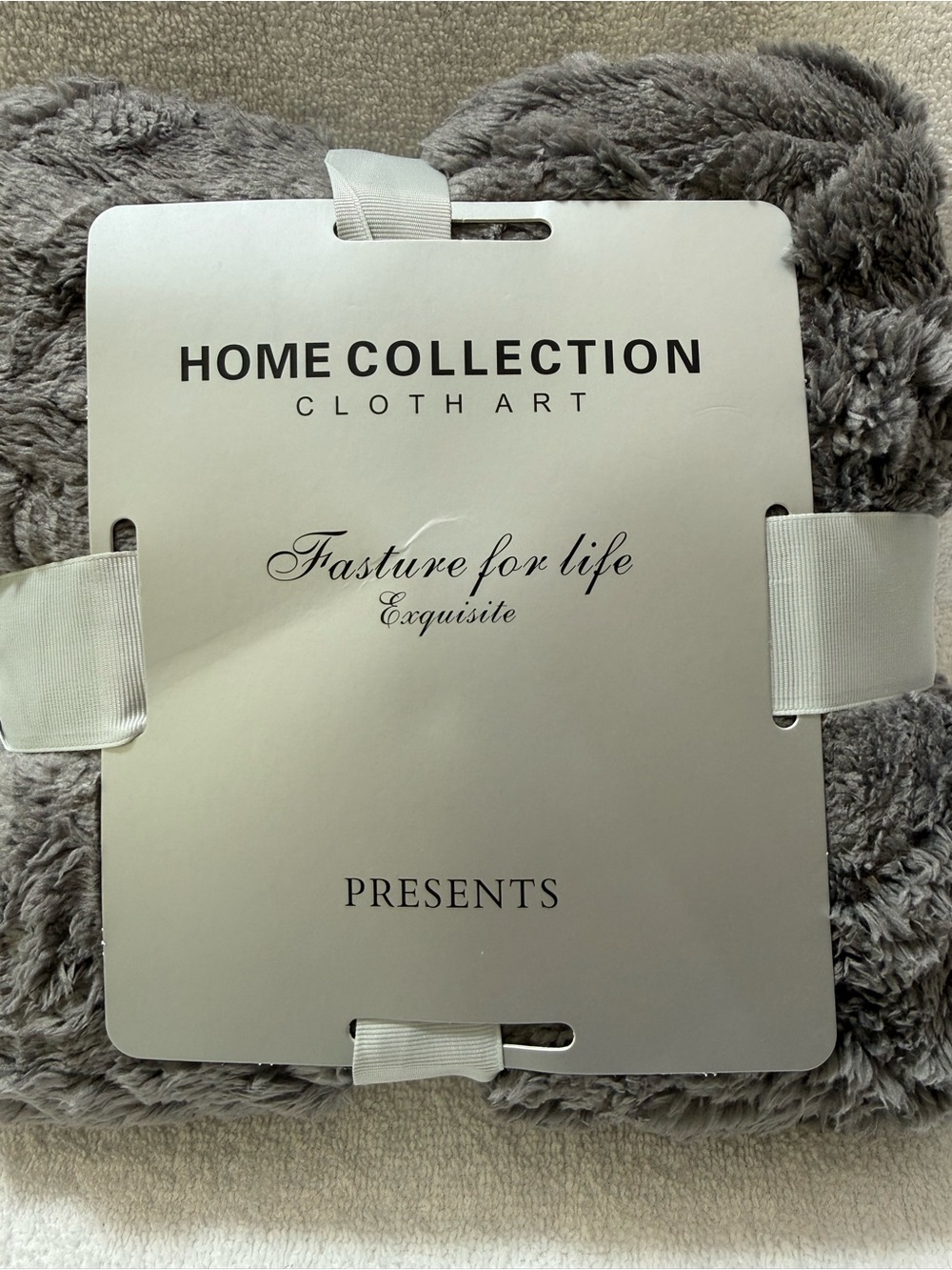 Home Collection Plush Faux Fur Throw in Gray